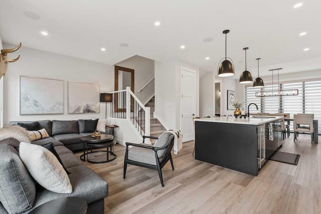 Selling house calgary 1